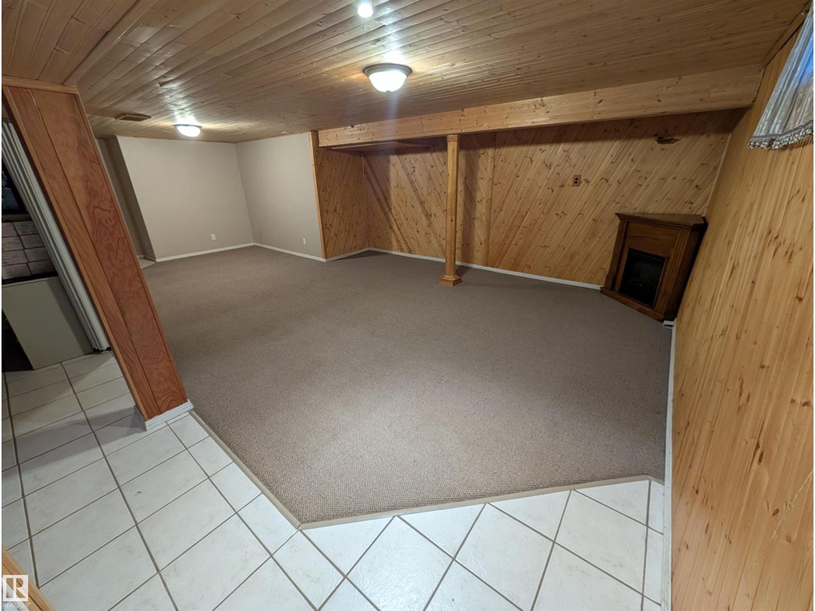 5524 47A ST - 15