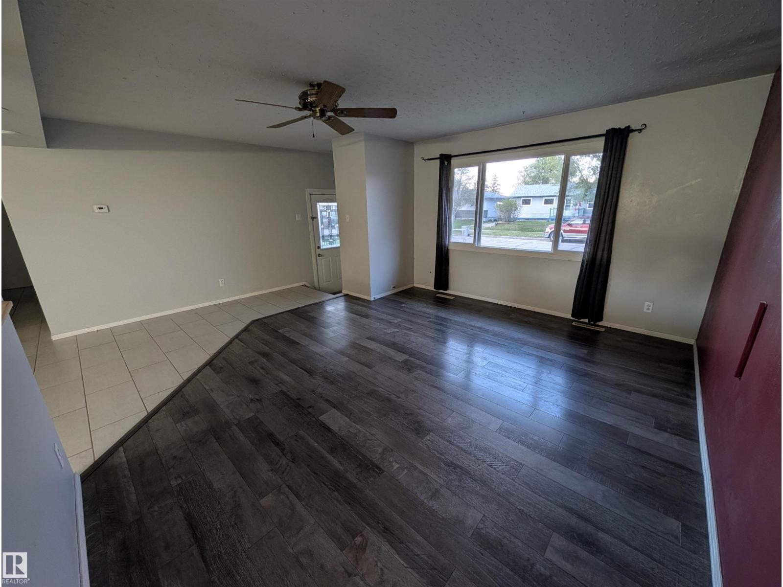 5524 47A ST - 9