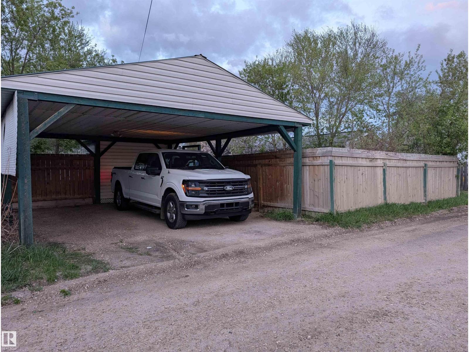 5524 47A ST - 2