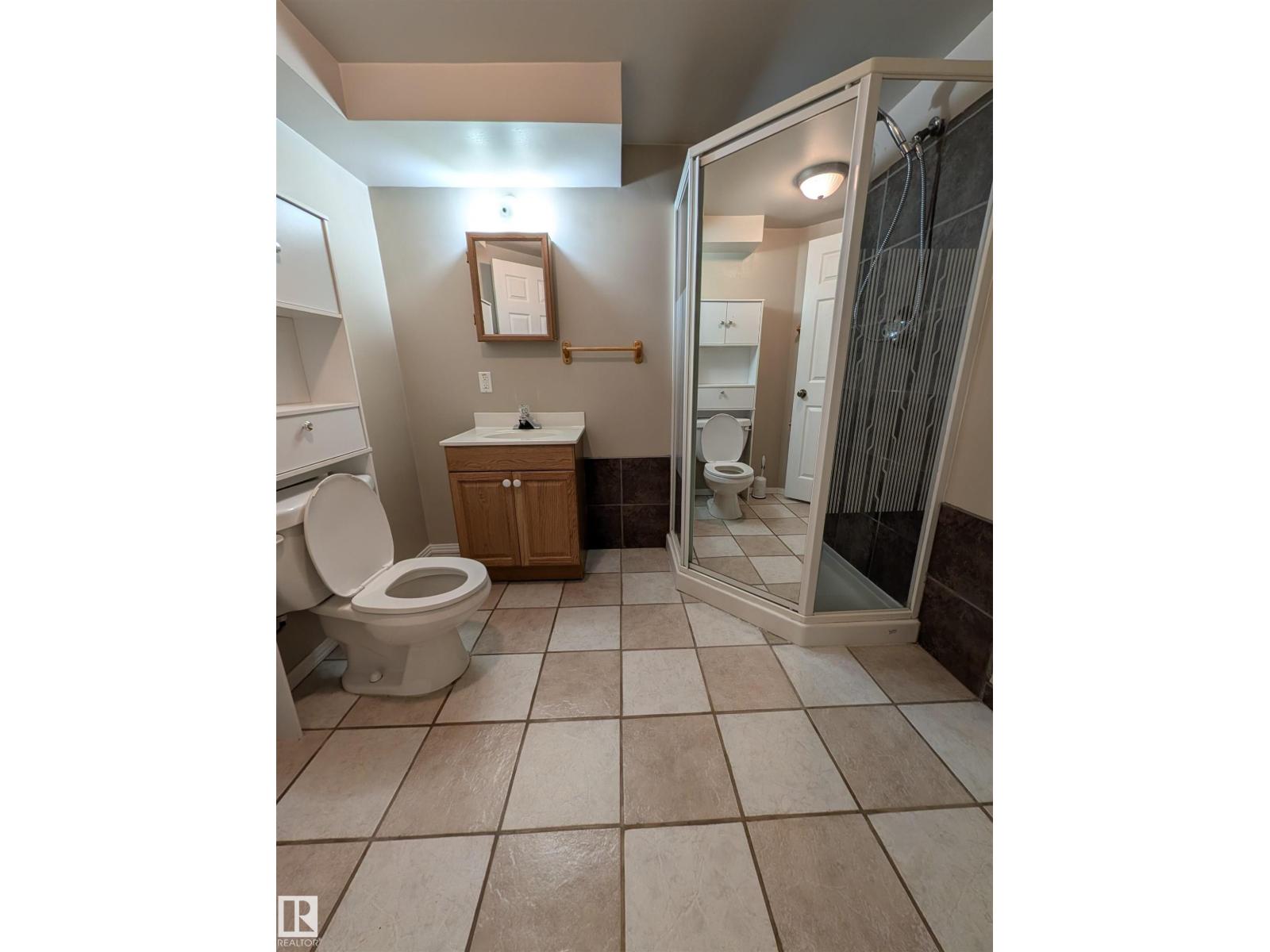 5524 47A ST - 18