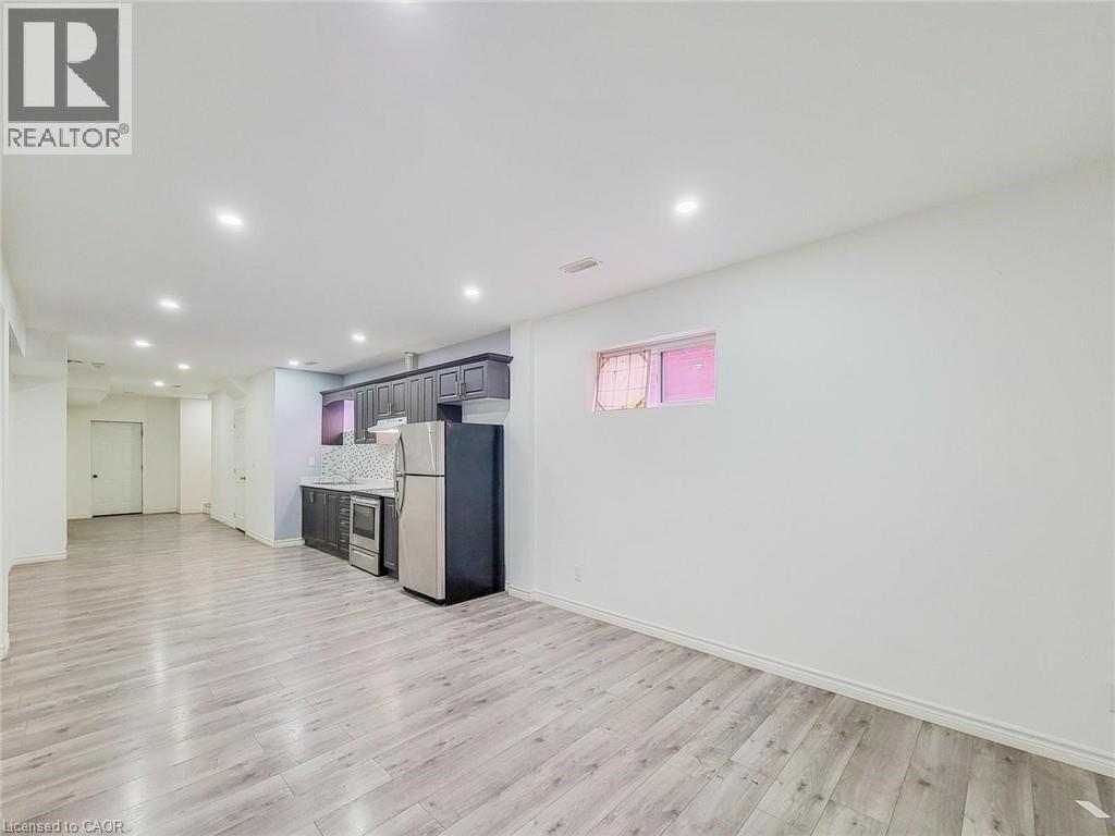 7 CHARDONNAY Street - 36