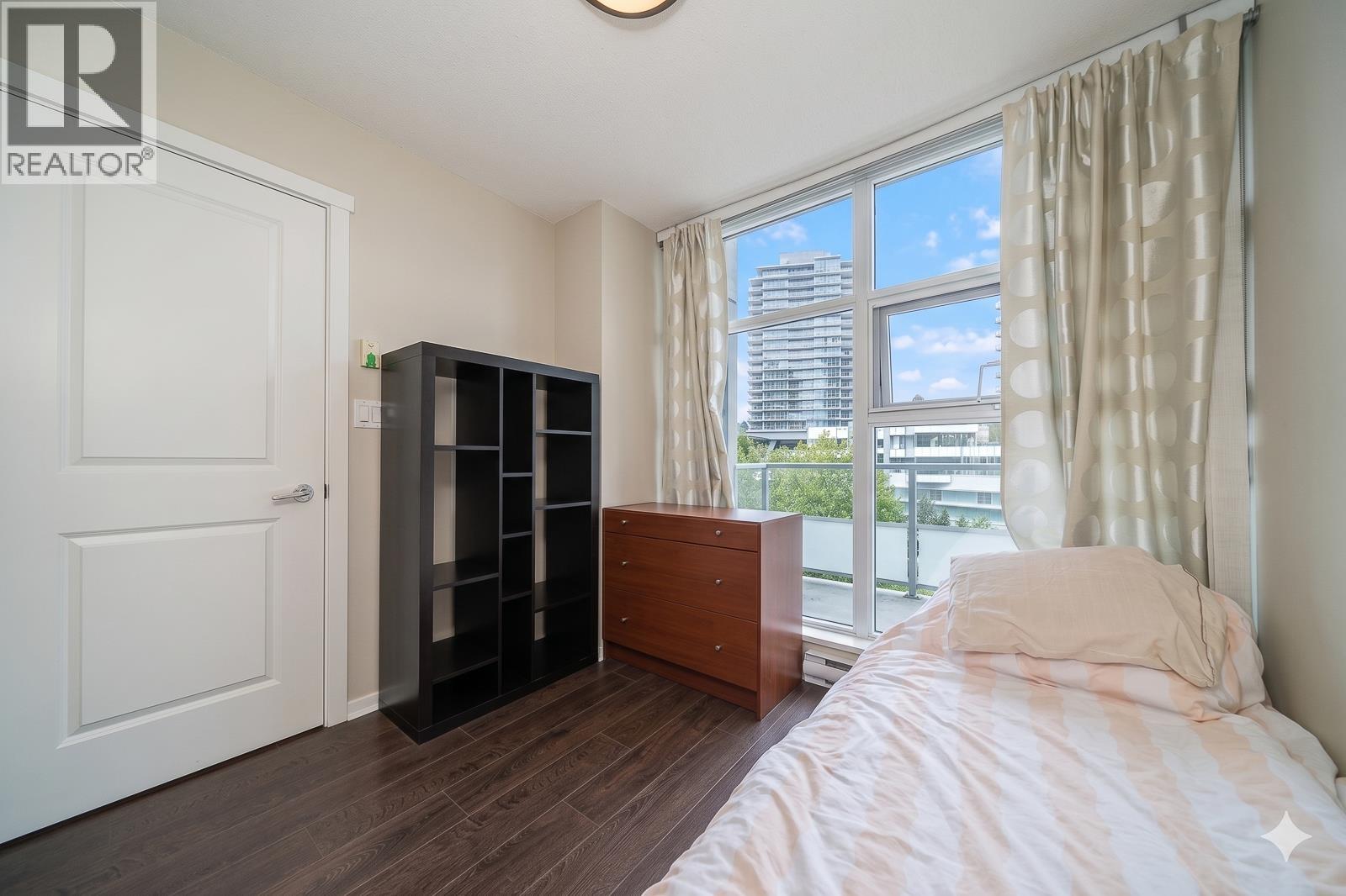 2 Bed, 2 Bath Apartment for Sale in Burnaby – 802 2289 YUKON CRESCENT, Burnaby – MLS# R3122021 - Image 4