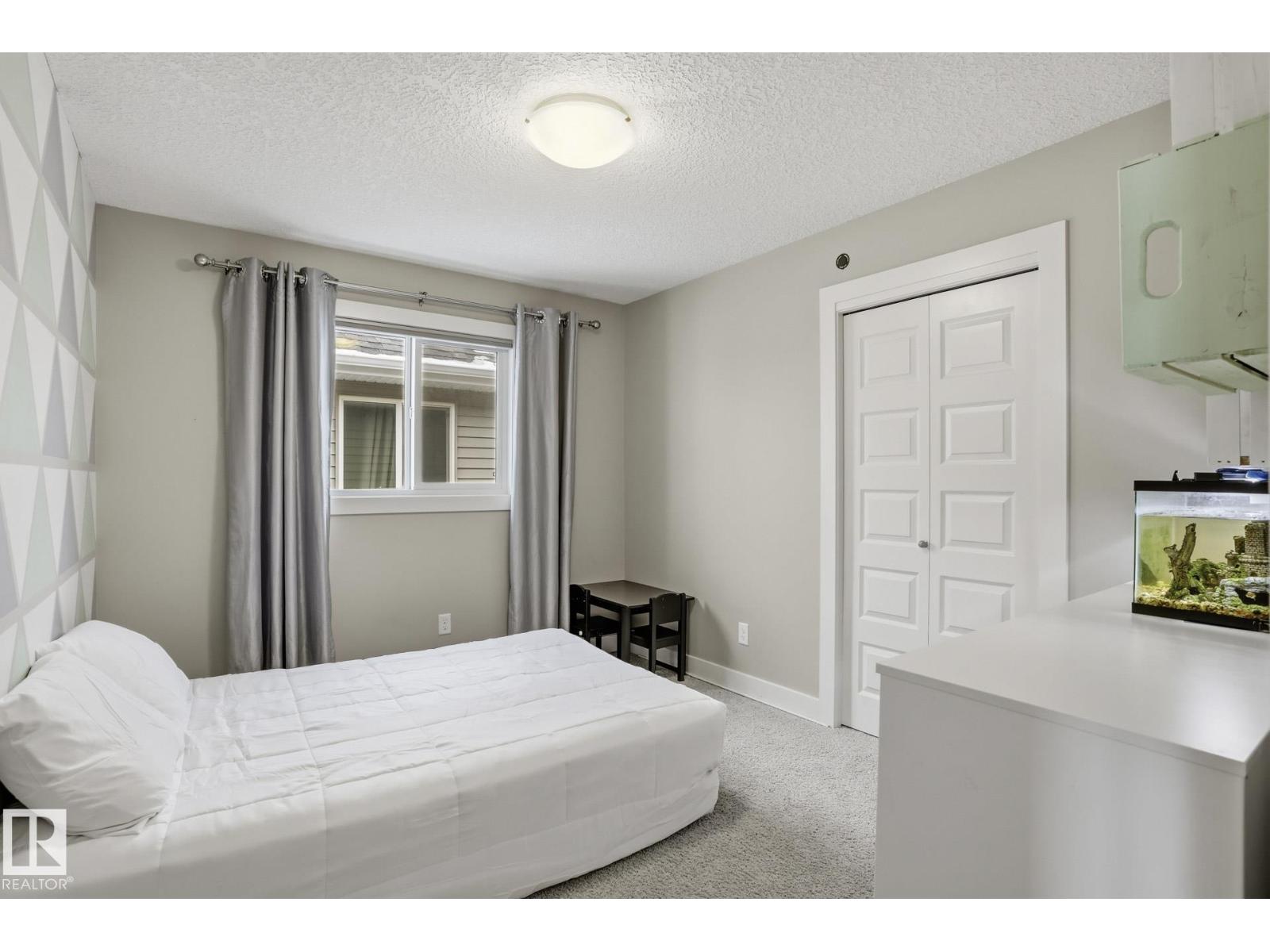 1915 77 ST SW - 29