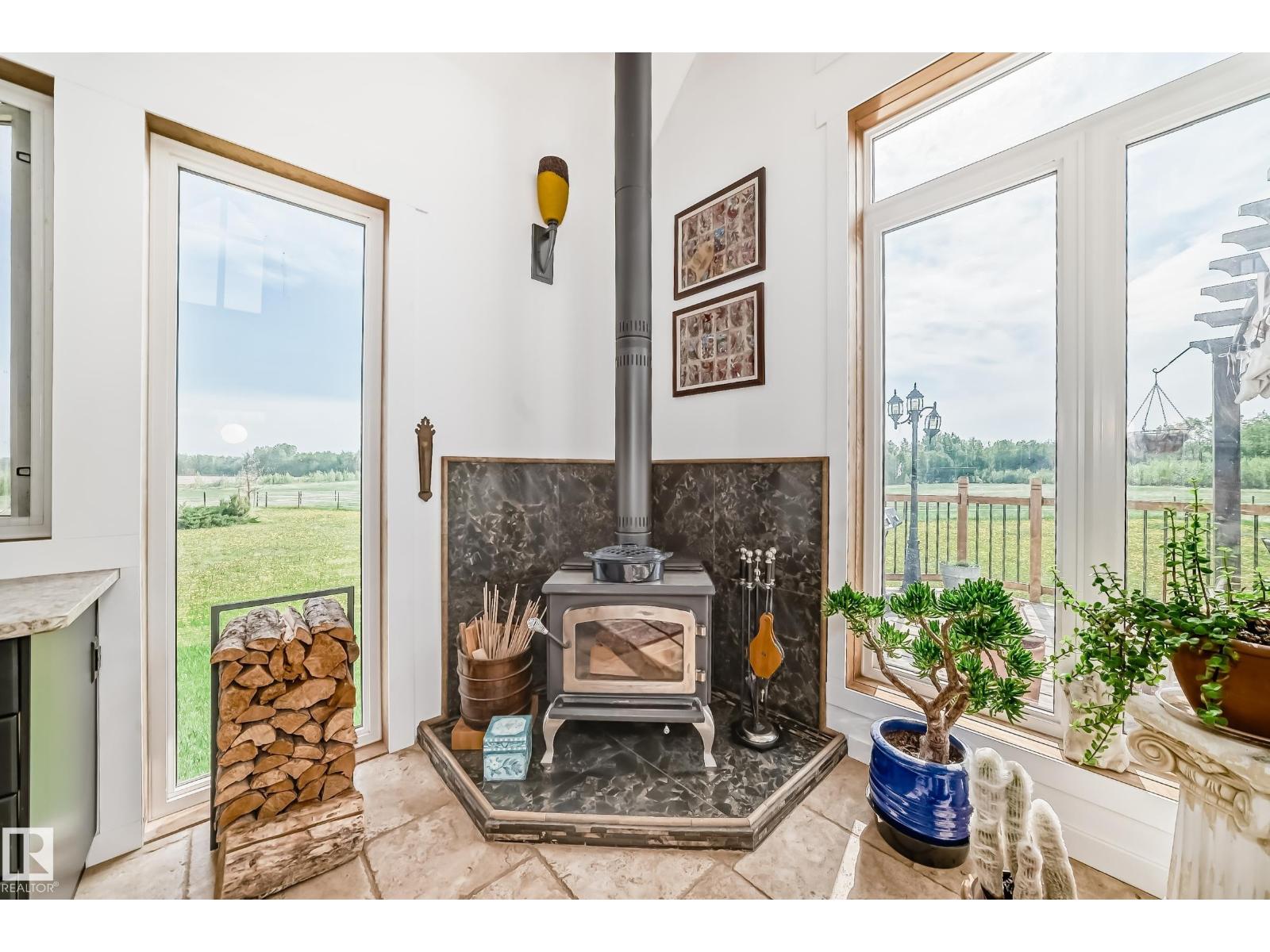 2420 TWP ROAD 555 - 18