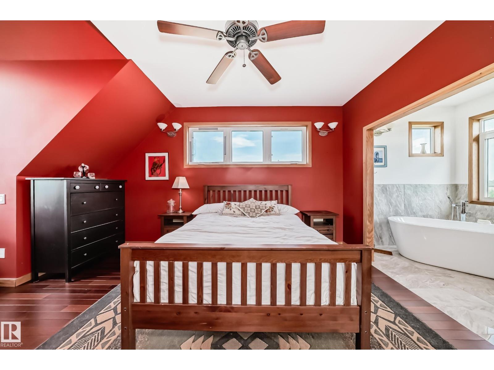 2420 TWP ROAD 555 - 32