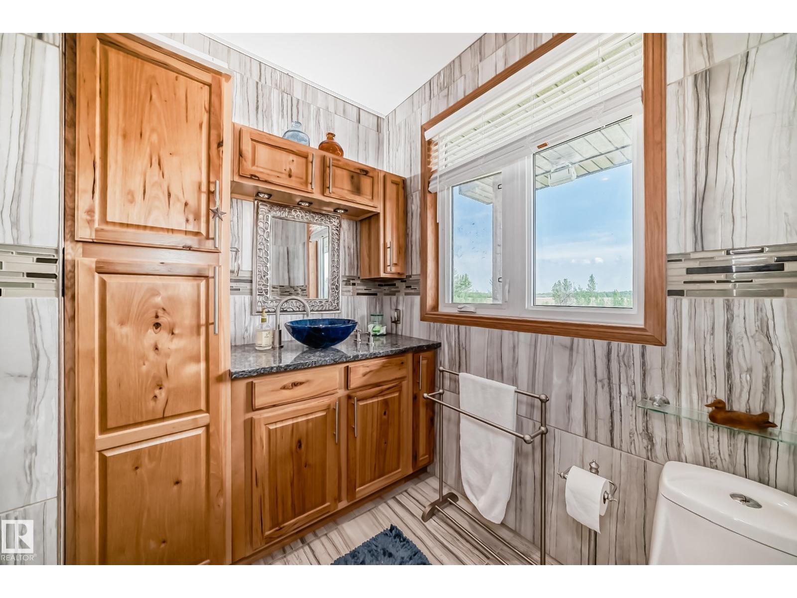 2420 TWP ROAD 555 - 40