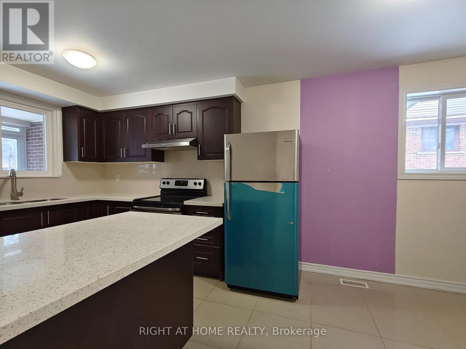 182 MCNICOLL AVENUE - 14