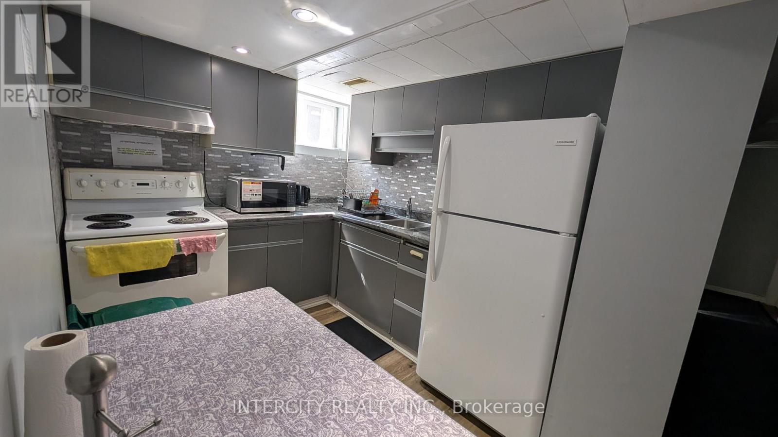 Listing photo of ROOM 2 - 56 CARACAS ROAD