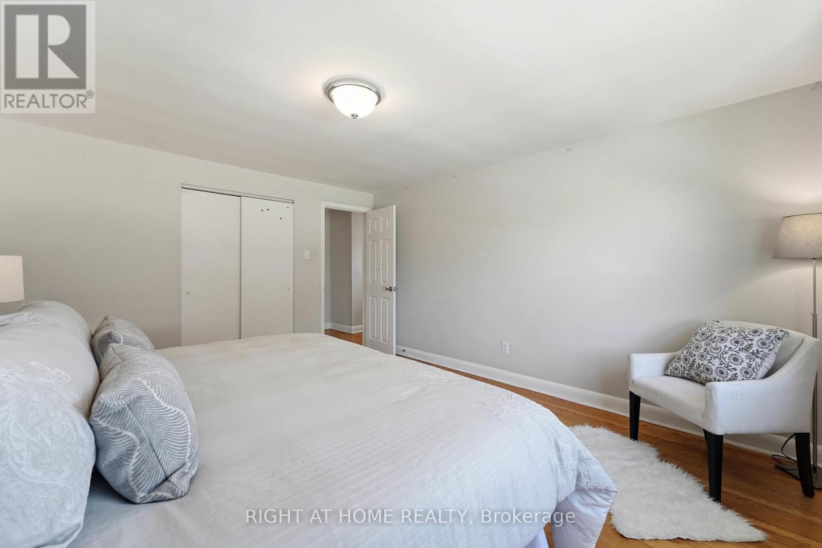 615 PHARMACY AVENUE - 25
