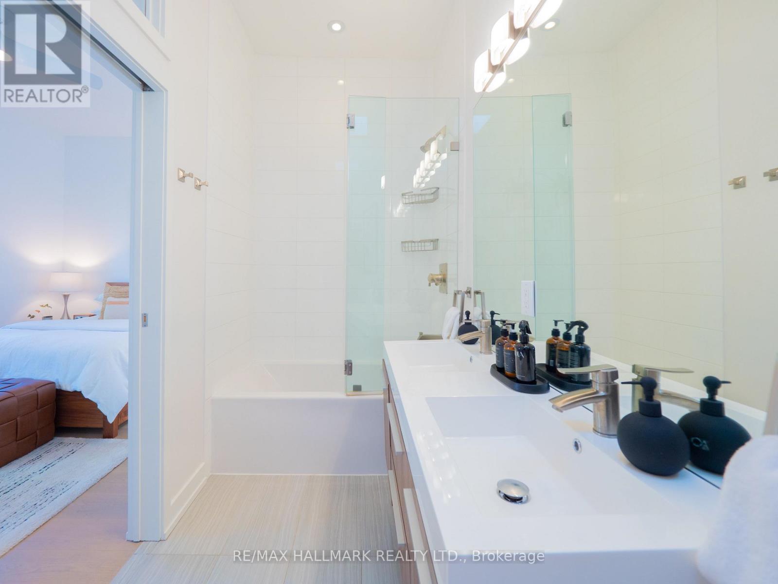 199 BOULTON AVENUE - 24