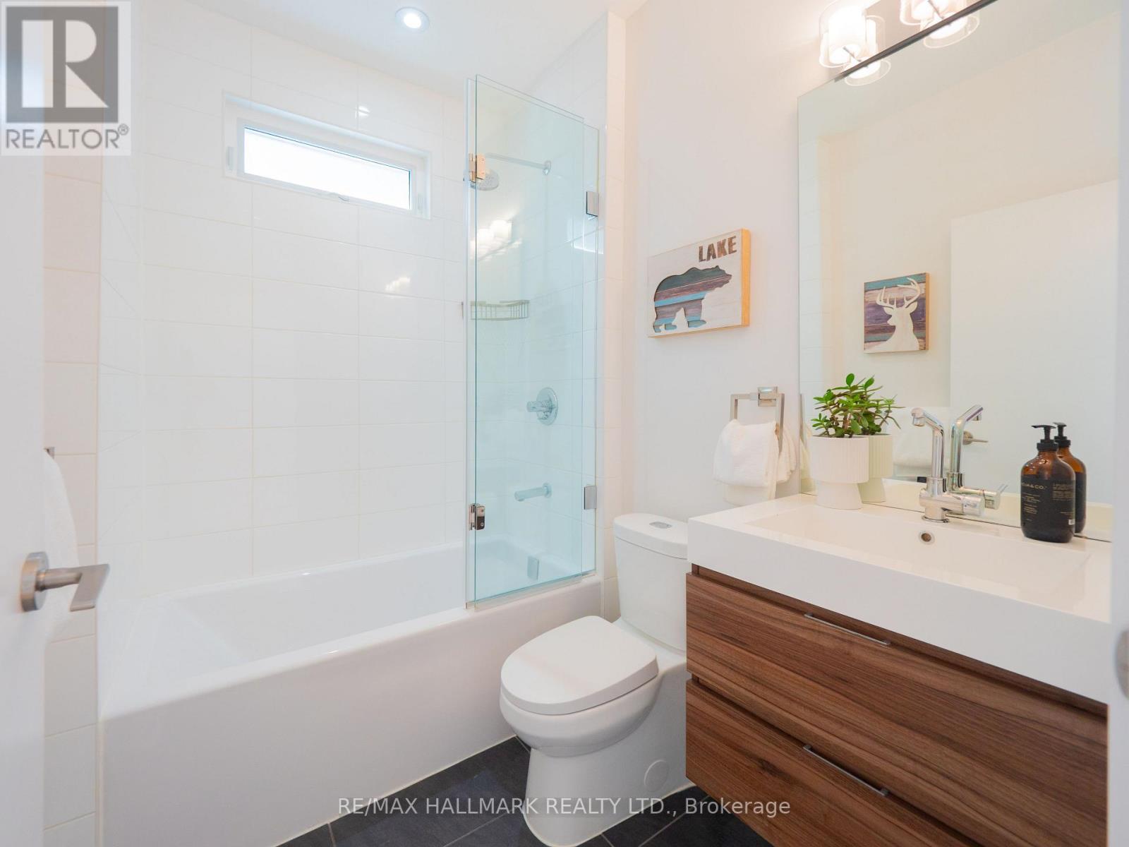 199 BOULTON AVENUE - 32