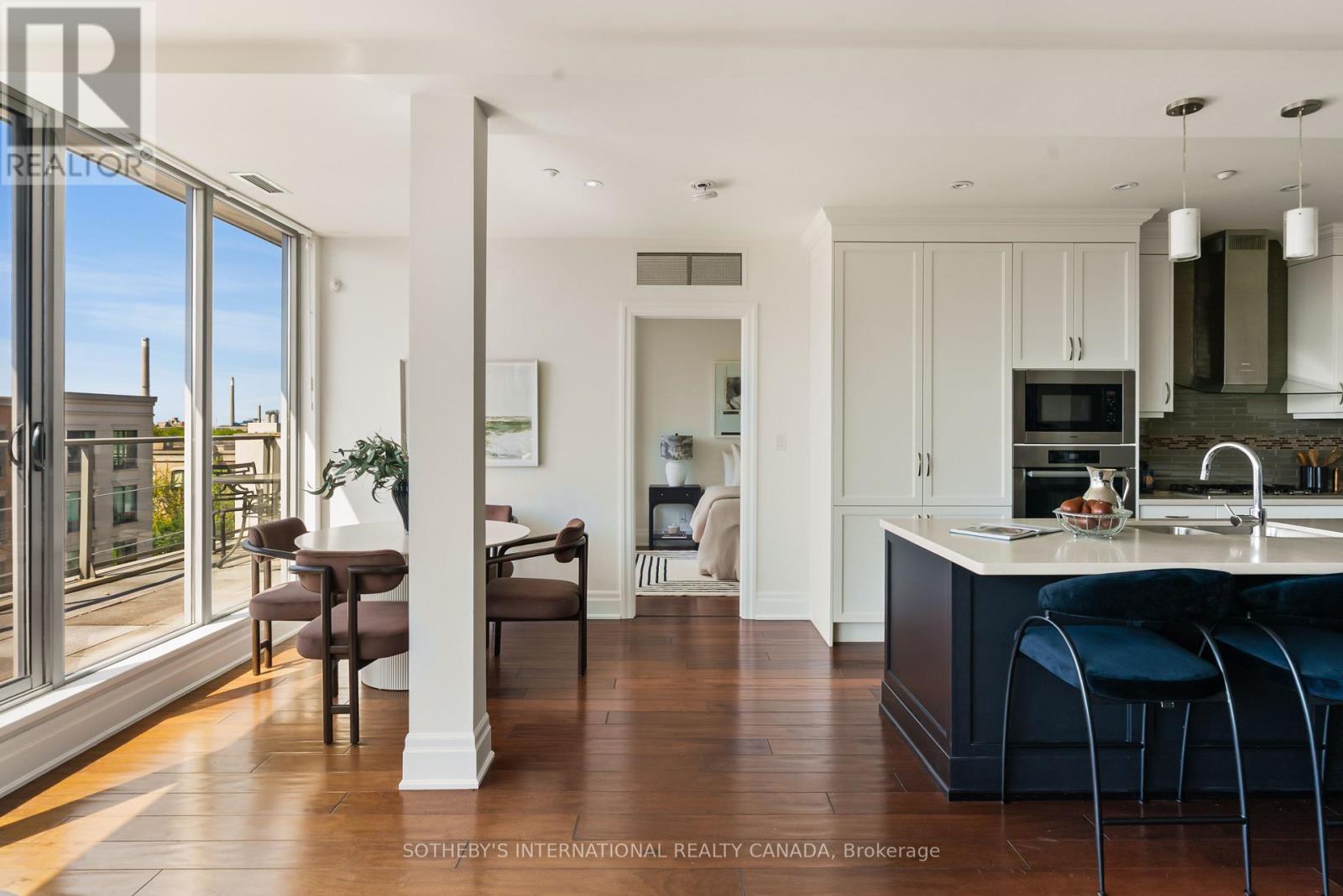 #501 1 RAINSFORD ROAD - 10