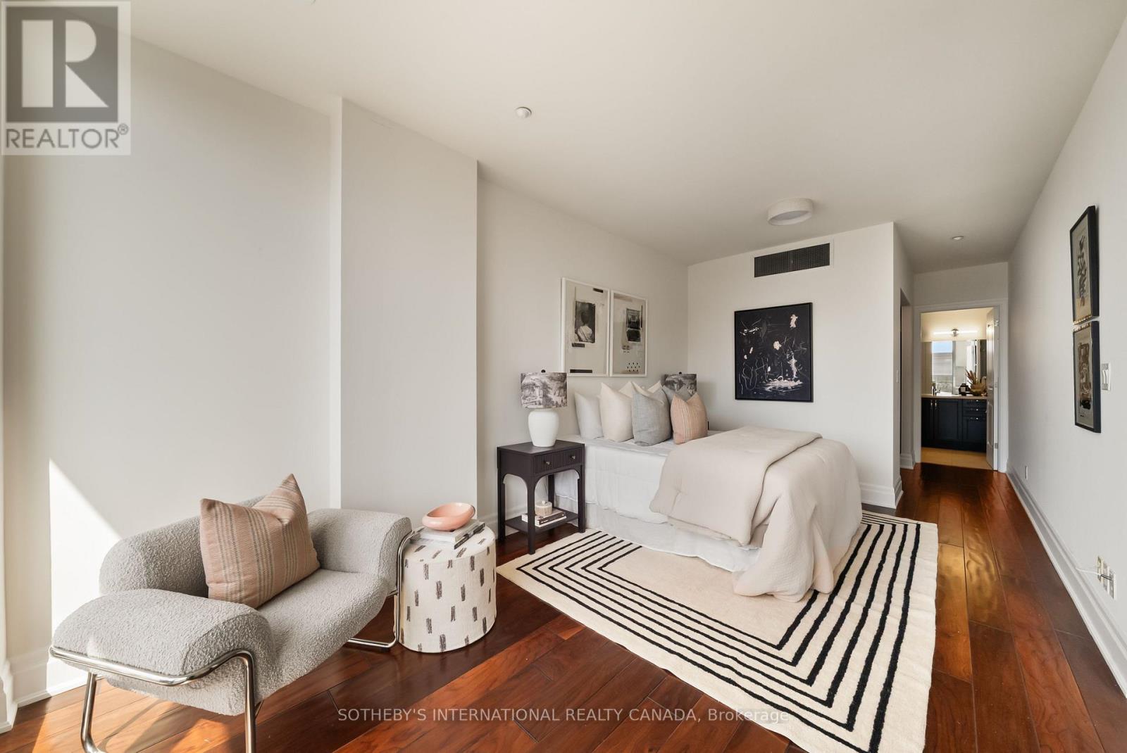 #501 1 RAINSFORD ROAD - 15