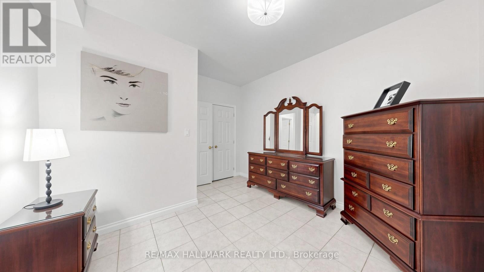 77 COOPERAGE CRESCENT - 41