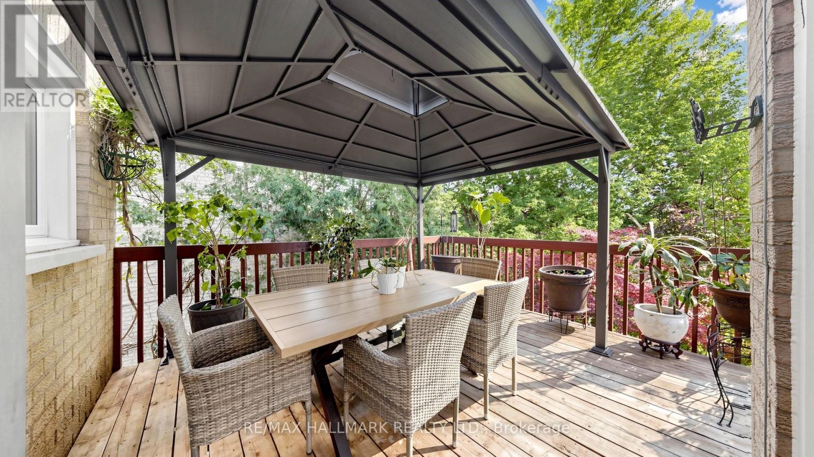 77 COOPERAGE CRESCENT - 43