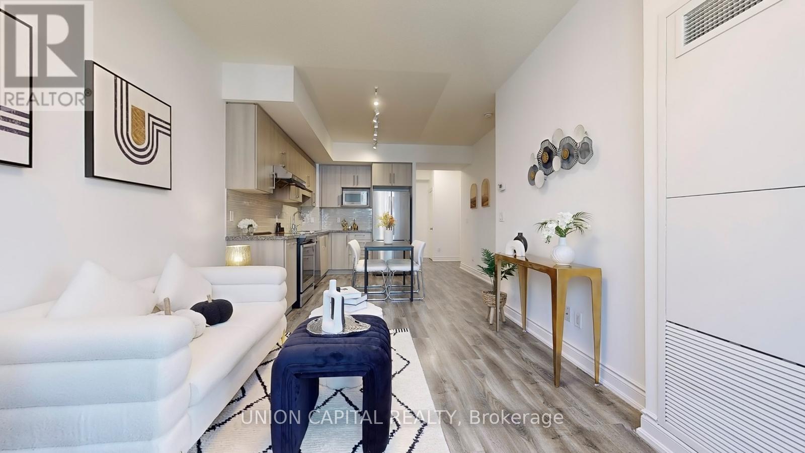 #706 33 CLEGG ROAD - 14