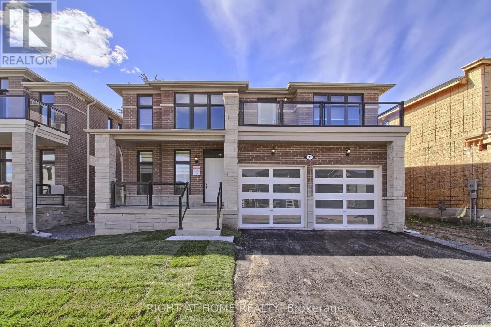 31 DOROTHY CAINE CRESCENT - 1