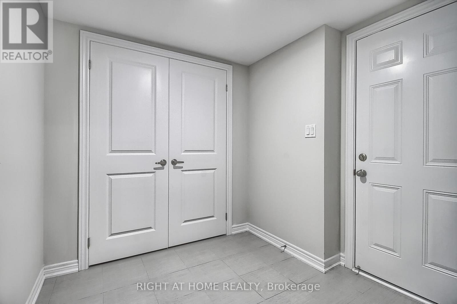 31 DOROTHY CAINE CRESCENT - 26