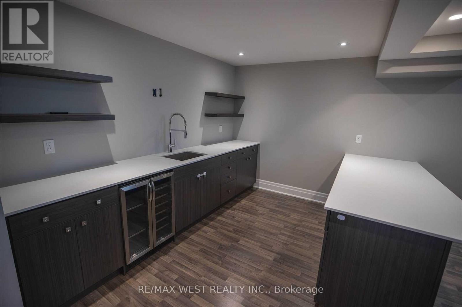 1430 SIMPKIN ROAD - 34