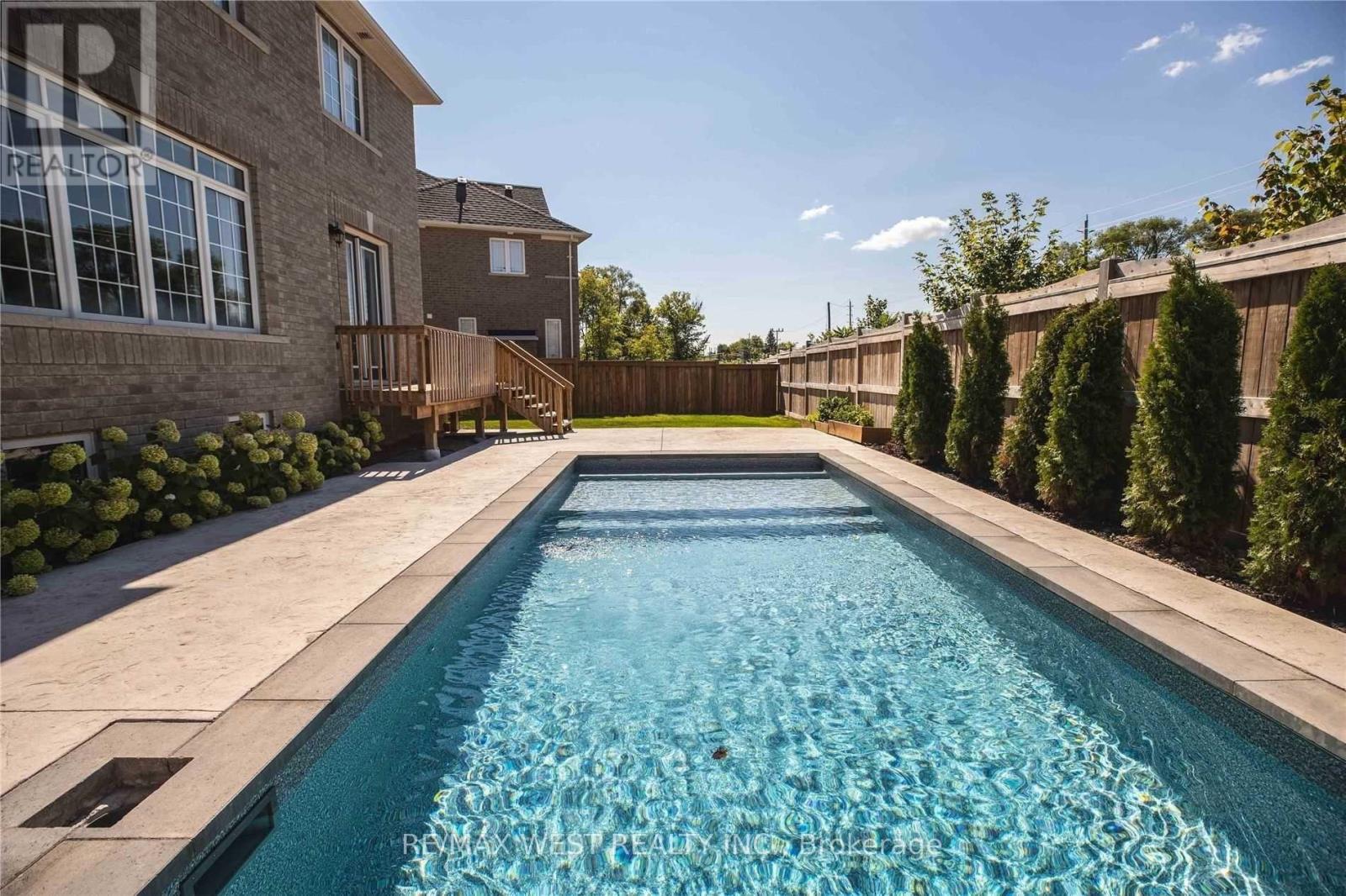 1430 SIMPKIN ROAD - 38