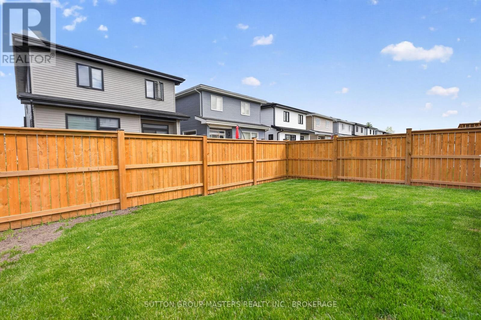 212 SUPERIOR DRIVE - 36
