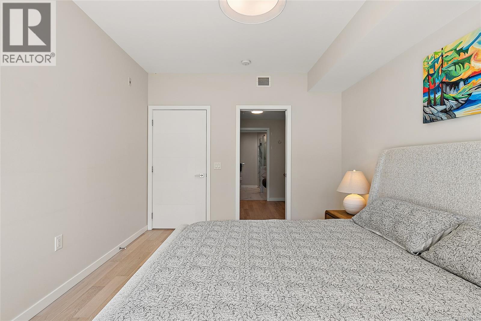#209 5120 Cordova Bay Rd - 22