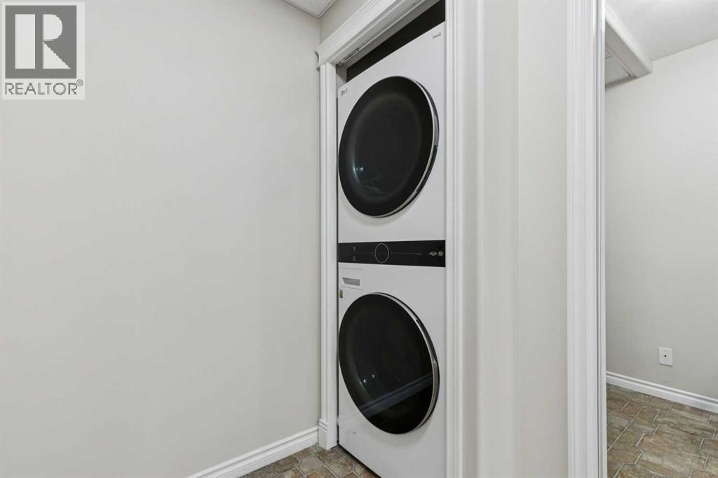 #705 1726 14 Avenue NW - 20