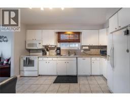 Primary Bedroom - 1170 Cathcart Boulevard, Sarnia, ON N7S2H5 Photo 10
