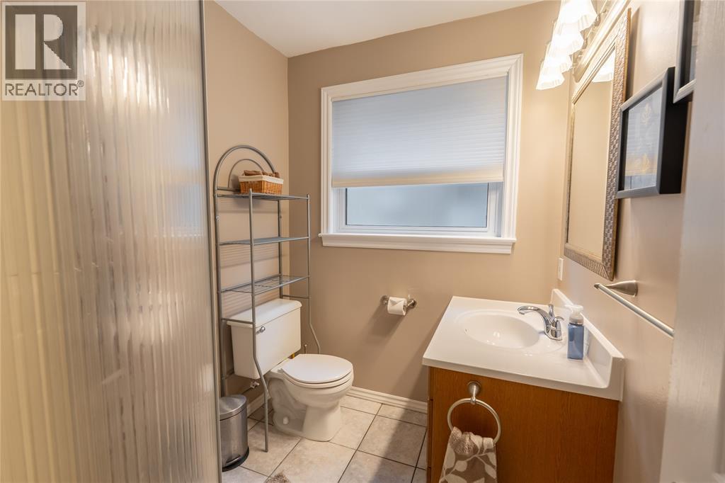 1170 CATHCART BOULEVARD - 27