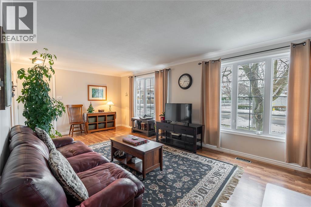 1170 CATHCART BOULEVARD - 7