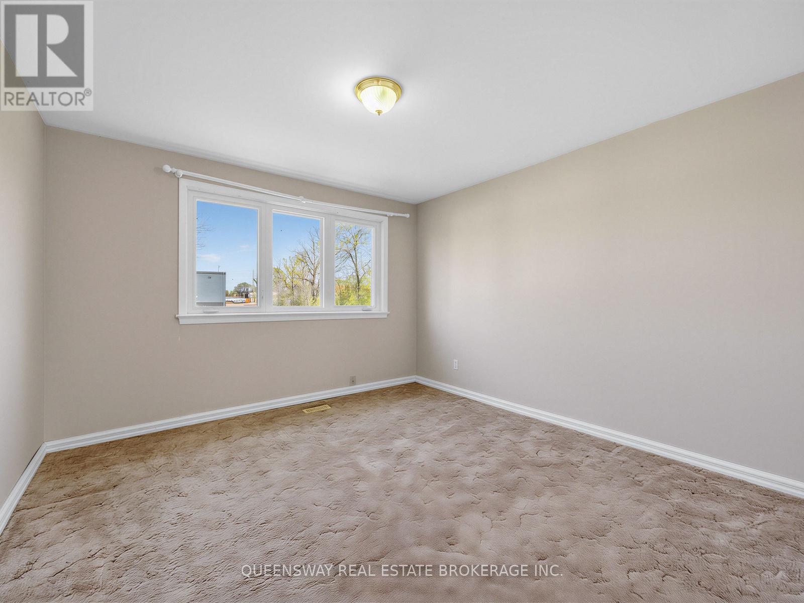 517 PINEGROVE ROAD - 16