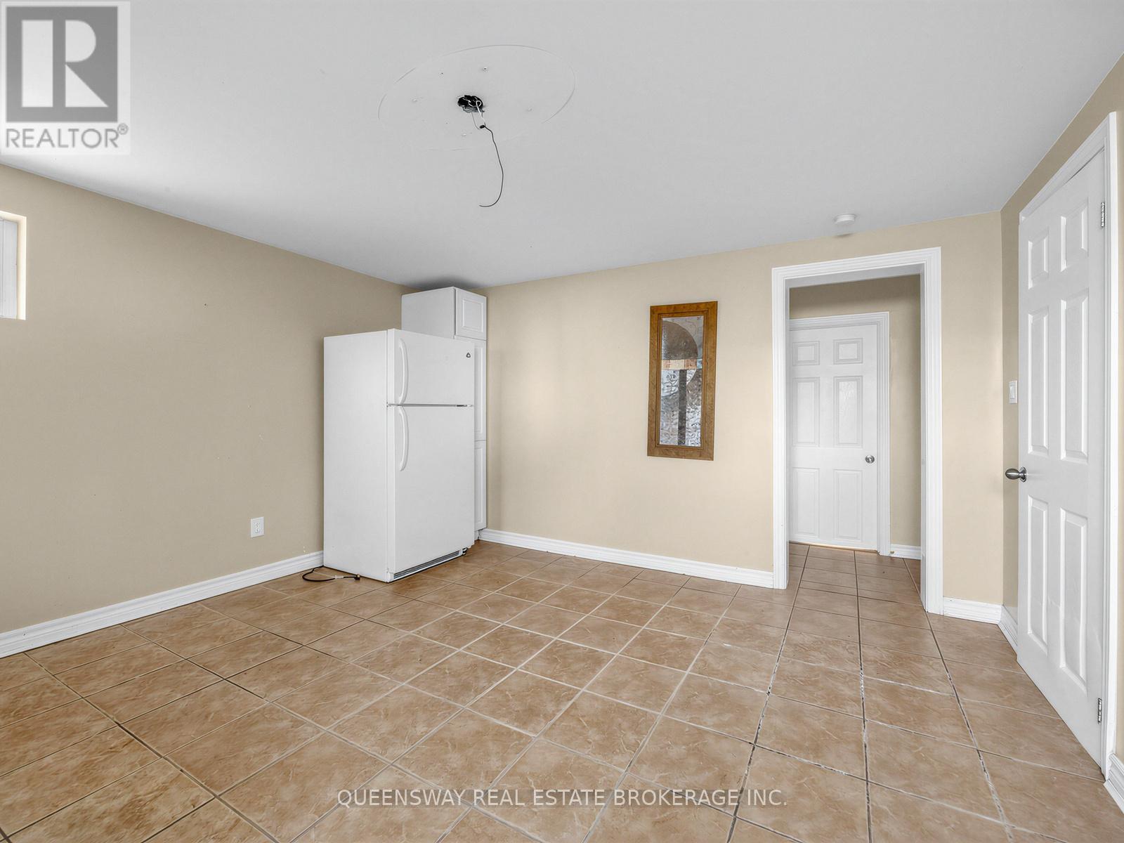 517 PINEGROVE ROAD - 24