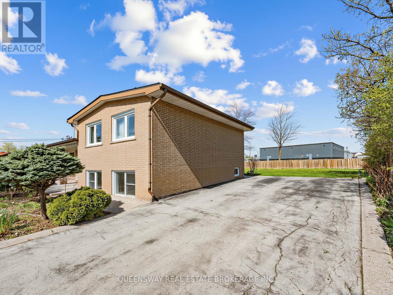 517 PINEGROVE ROAD - 29