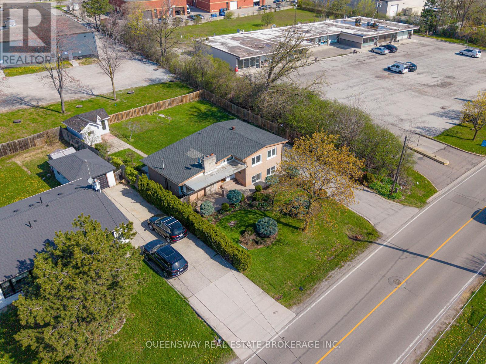 517 PINEGROVE ROAD - 36