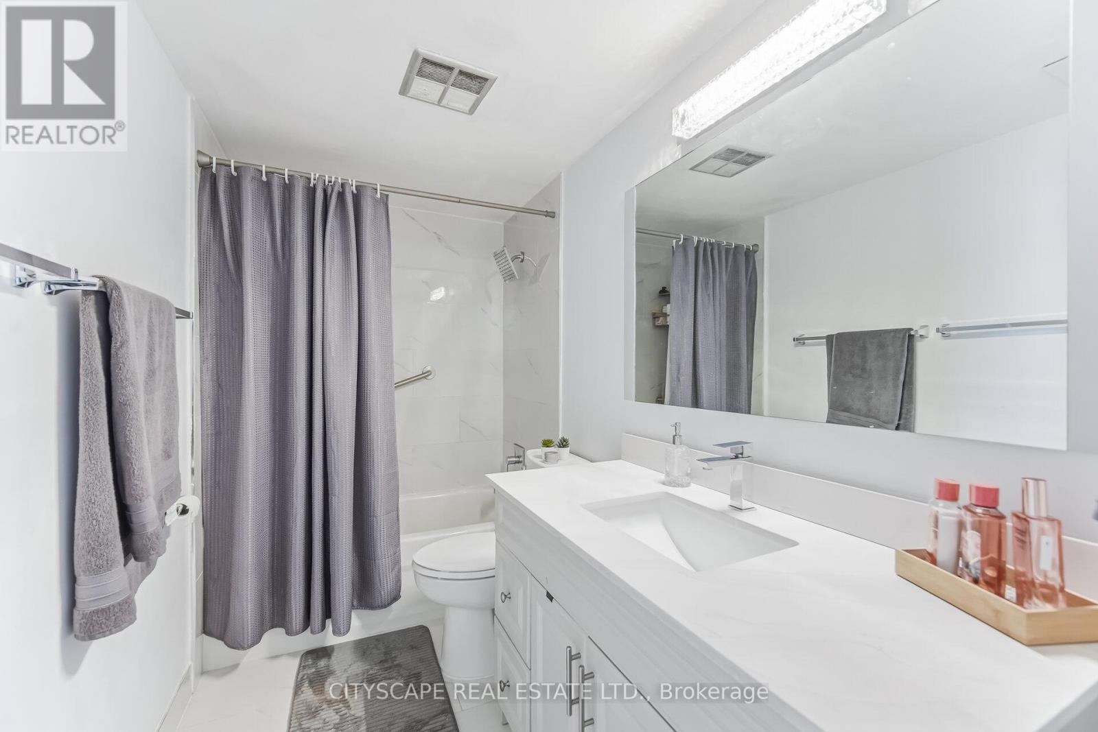 #1706 20 MISSISSAUGA VALLEY BOULEVARD - 24