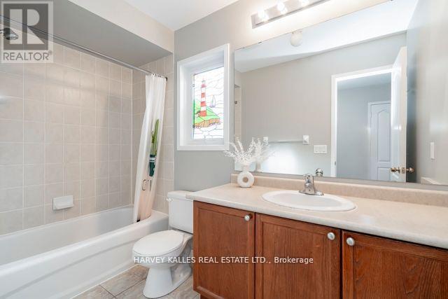 3886 SKYVIEW STREET - 32