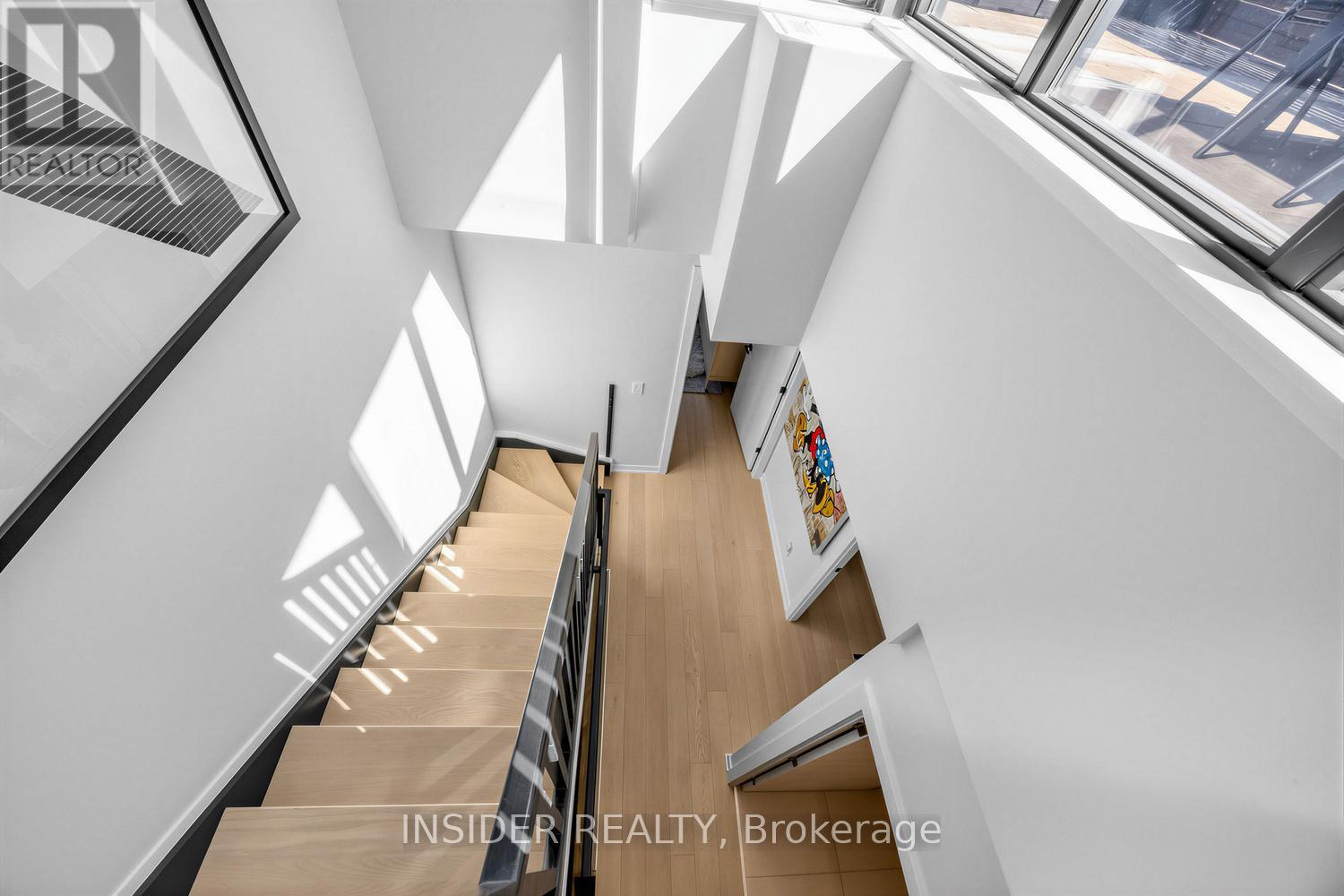 #303 35 WABASH AVENUE - 16