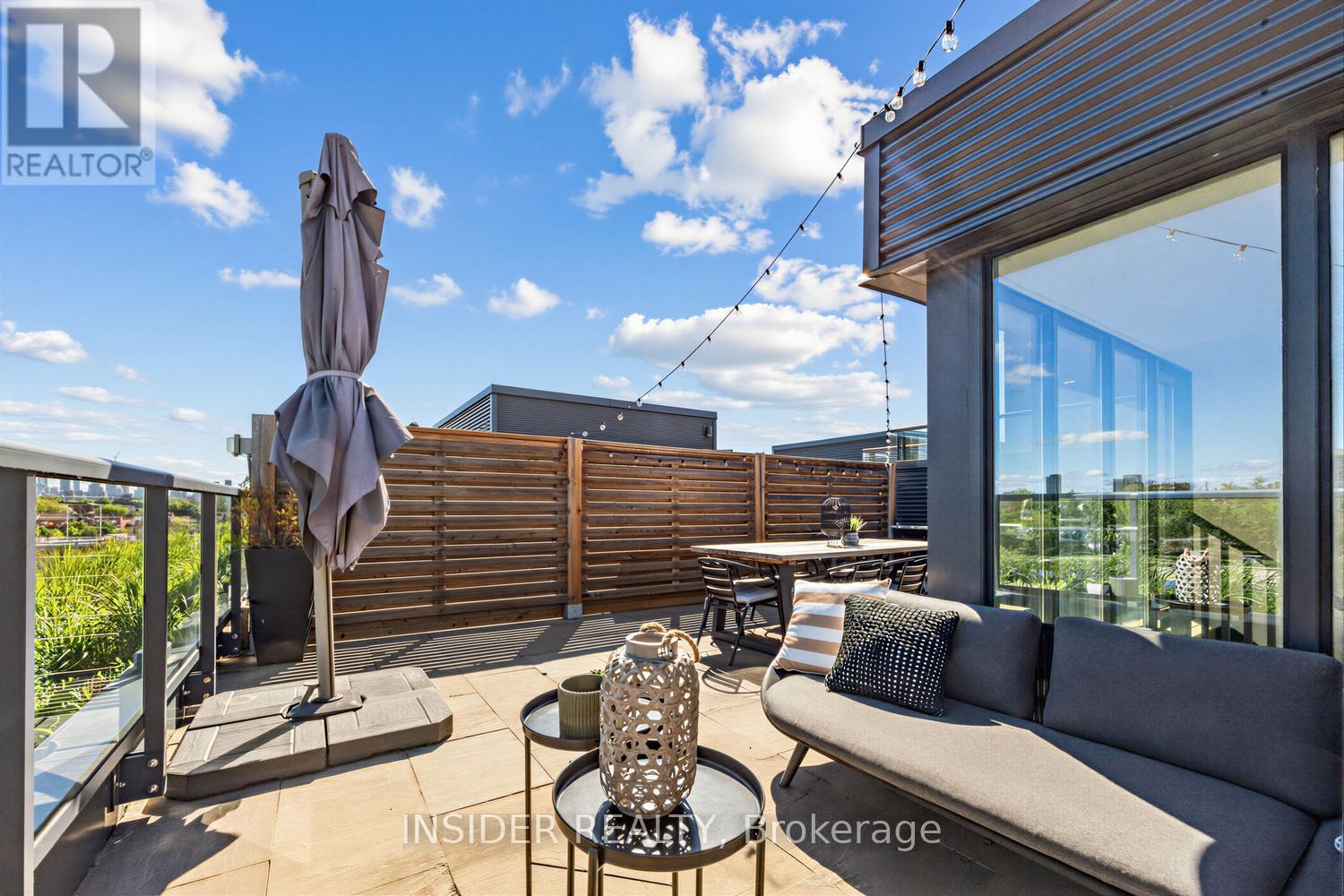 #303 35 WABASH AVENUE - 36