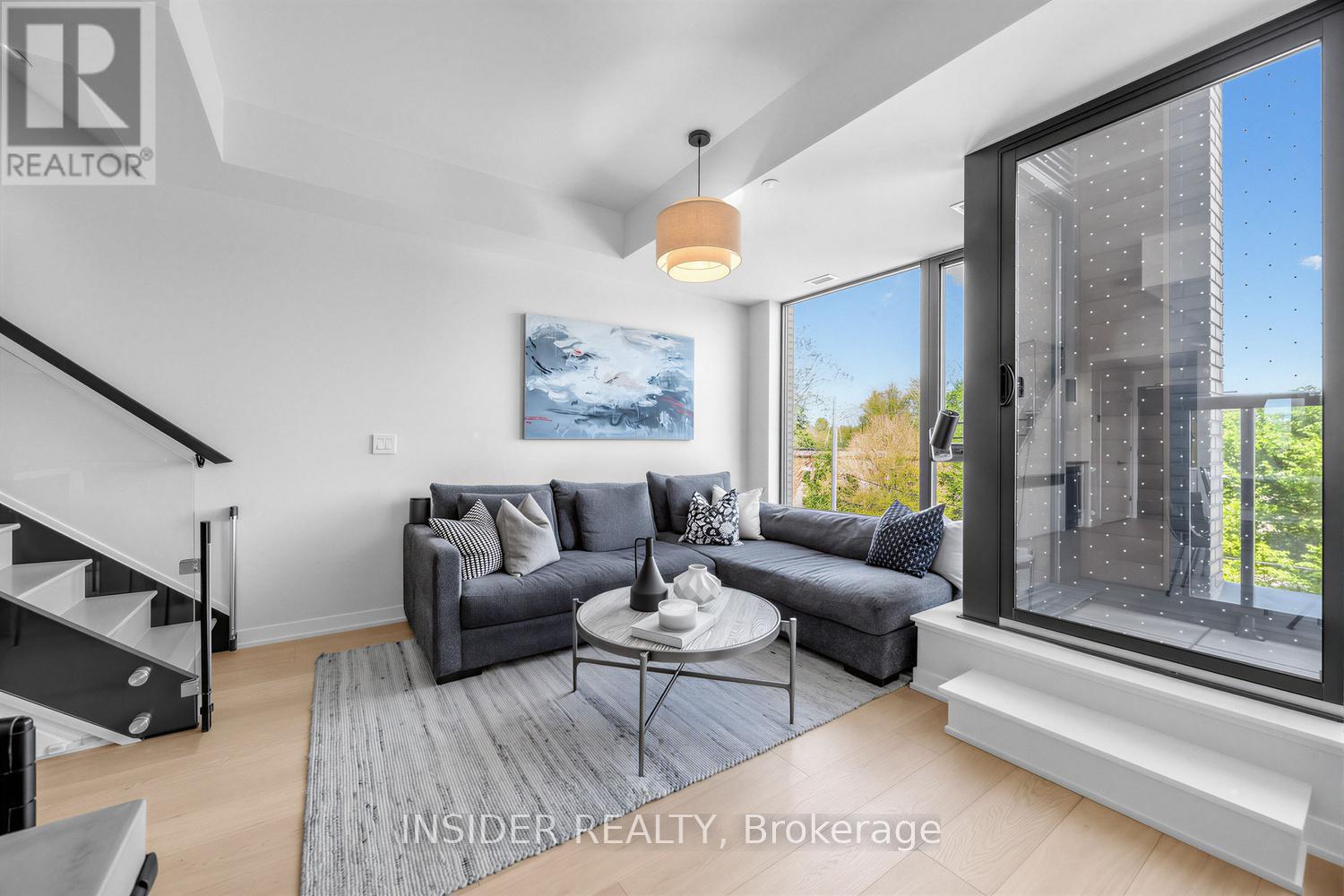 #303 35 WABASH AVENUE - 8