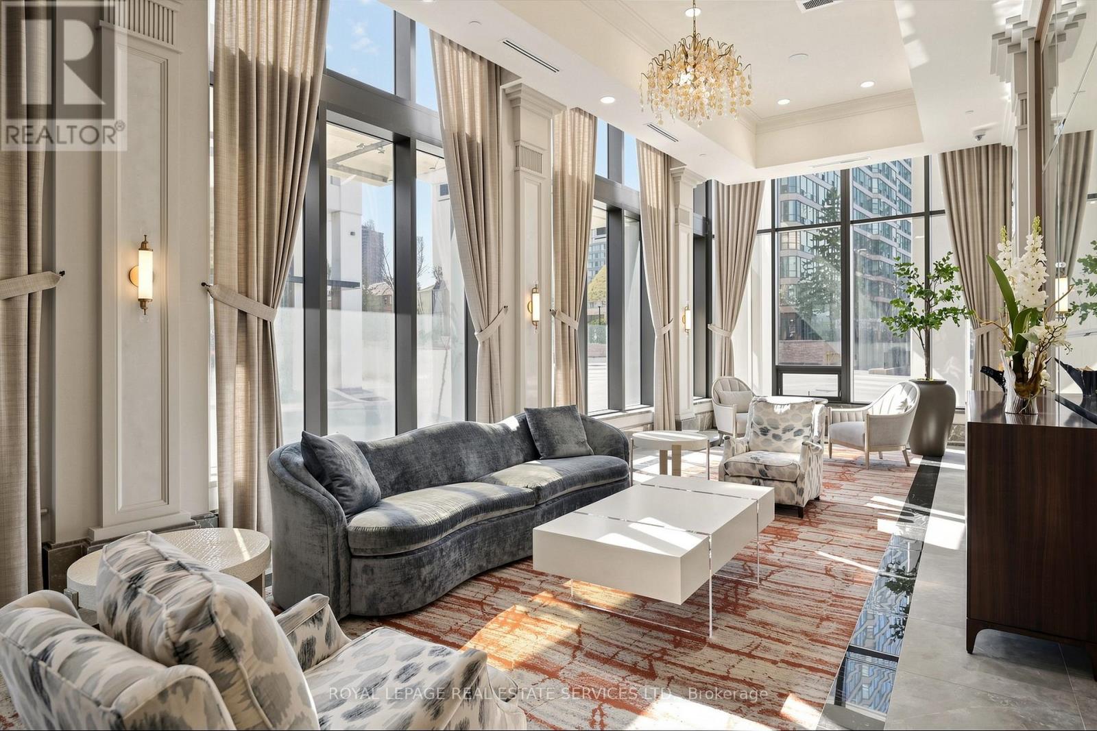 #3410 30 ELM DRIVE - 12