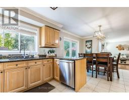 Family room - 97 Grist Mill Drive, Halton Hills, ON L7G6B7 Photo 9