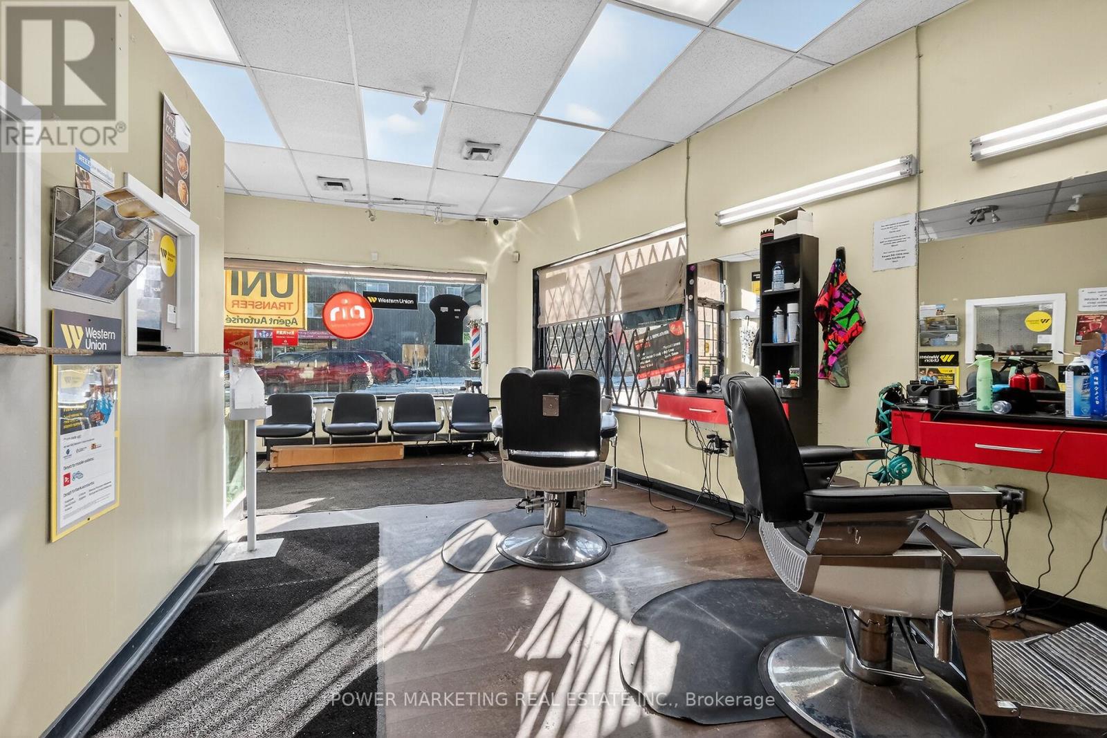 Retail for Sale in Ottawa – 411 MCARTHUR AVENUE, Ottawa – MLS# X13221654 - Image 31