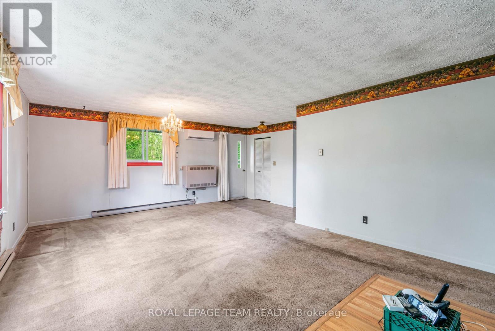 15615 DIXON ROAD - 15