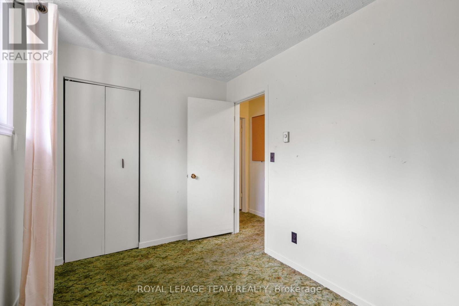 15615 DIXON ROAD - 22