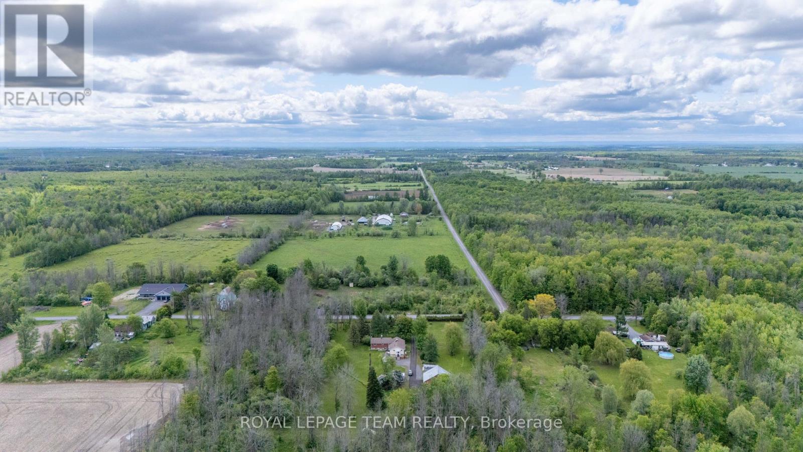 15615 DIXON ROAD - 38