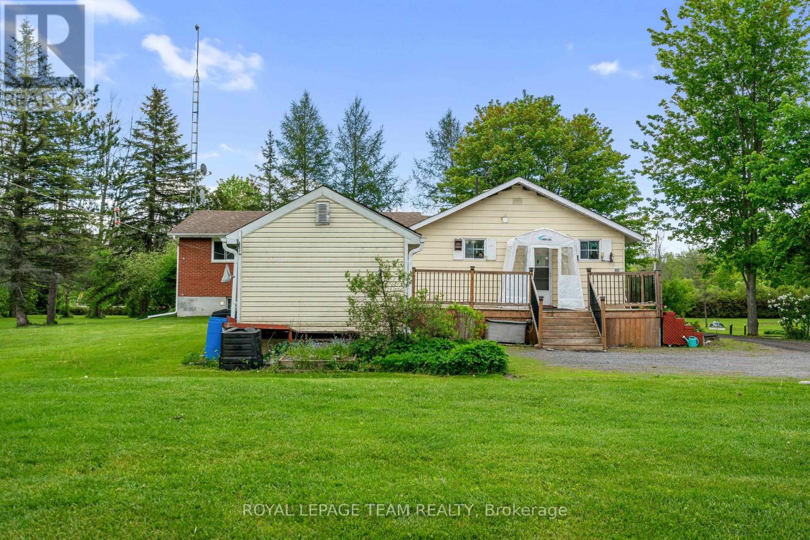 15615 DIXON ROAD - 7