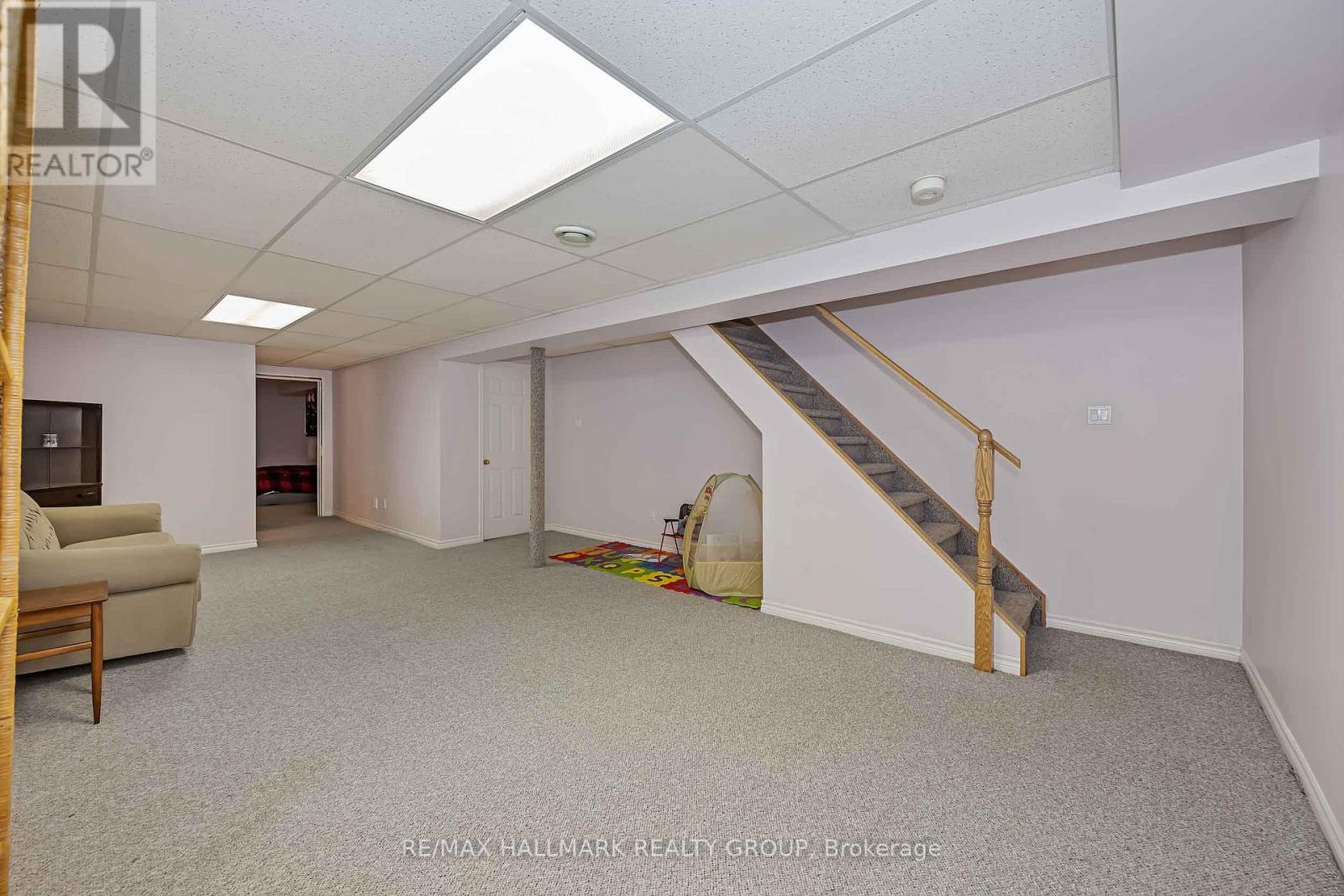 18 RANDALL JAMES DRIVE - 31