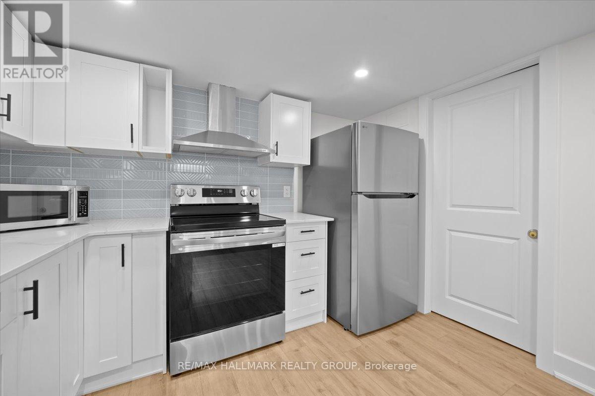 2 Bed, 1 Bath House for Rent in Ottawa – B – 525 TAHOE HEIGHTS, Ottawa – MLS# X13221768 - Image 16