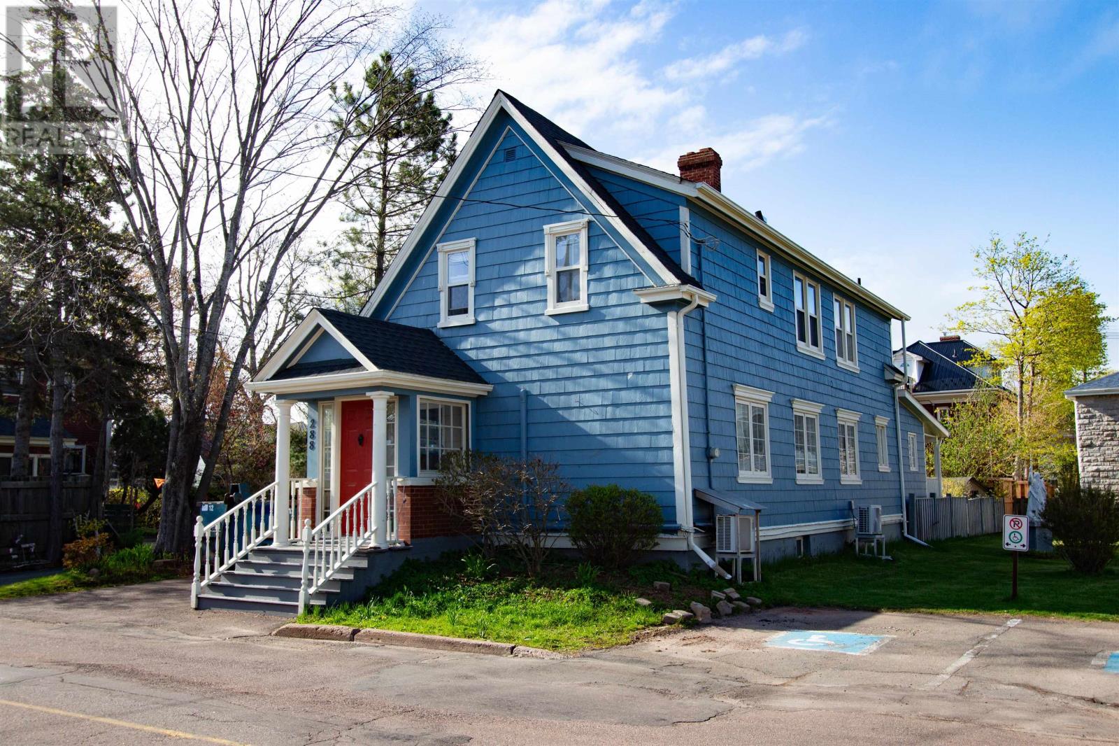 288 Notre Dame Street - 1