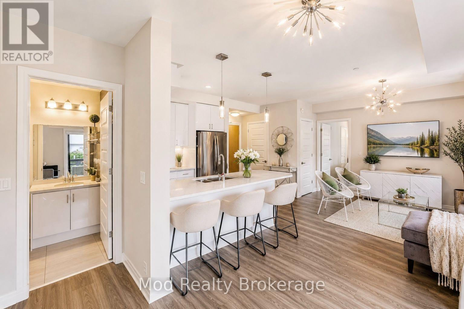 #129 128 GROVEWOOD COMMON - 8